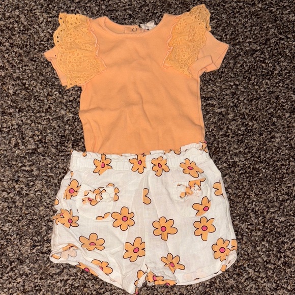 Jessica Simpson Floral Kids Shorts - Orange and White - Picture 1 of 6